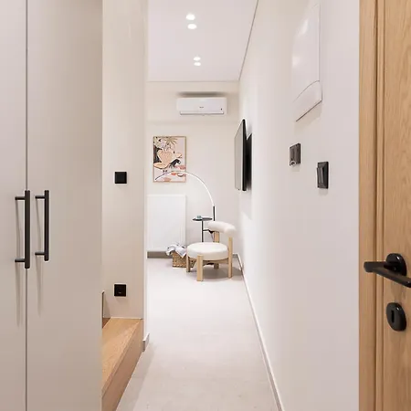 Urban Folks Svolou Apartment