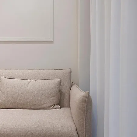 Urban Folks Svolou Apartment *